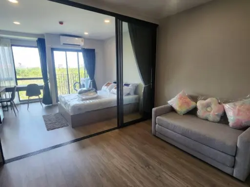 For rent Salaya One Residence, 5th floor, not very high, spacious room, decorated and ready to move in. Don't wait, book now.