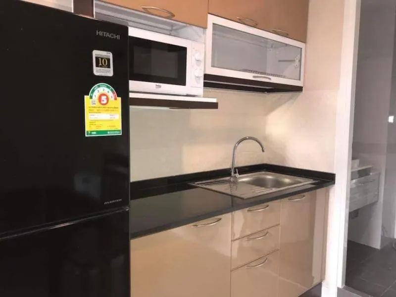 For rent JW Condo@Donmuang, near the airport, convenient to travel. Hurry up to reserve and today waiting for you to be the owner!!