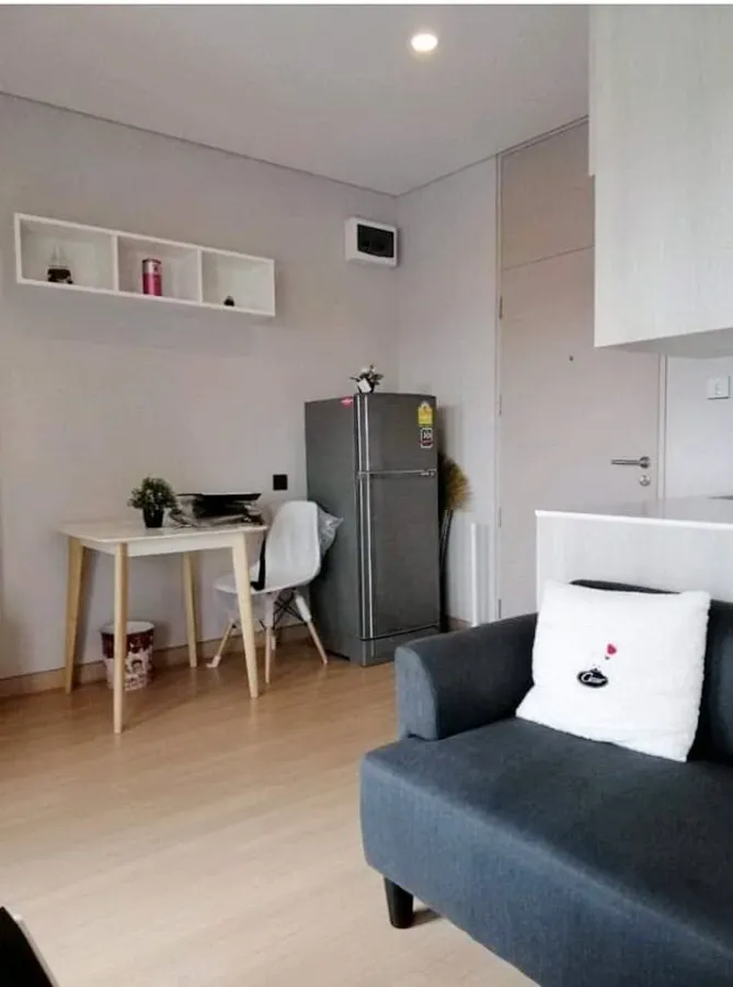 ให้เช่า ลุมพินี สวีท ดินแดง - ราชปรารภ ห้องชั้น 14 Studio วิวเมือง มาพร้อมสิ่งอำนวยความสะดวก จองเลย