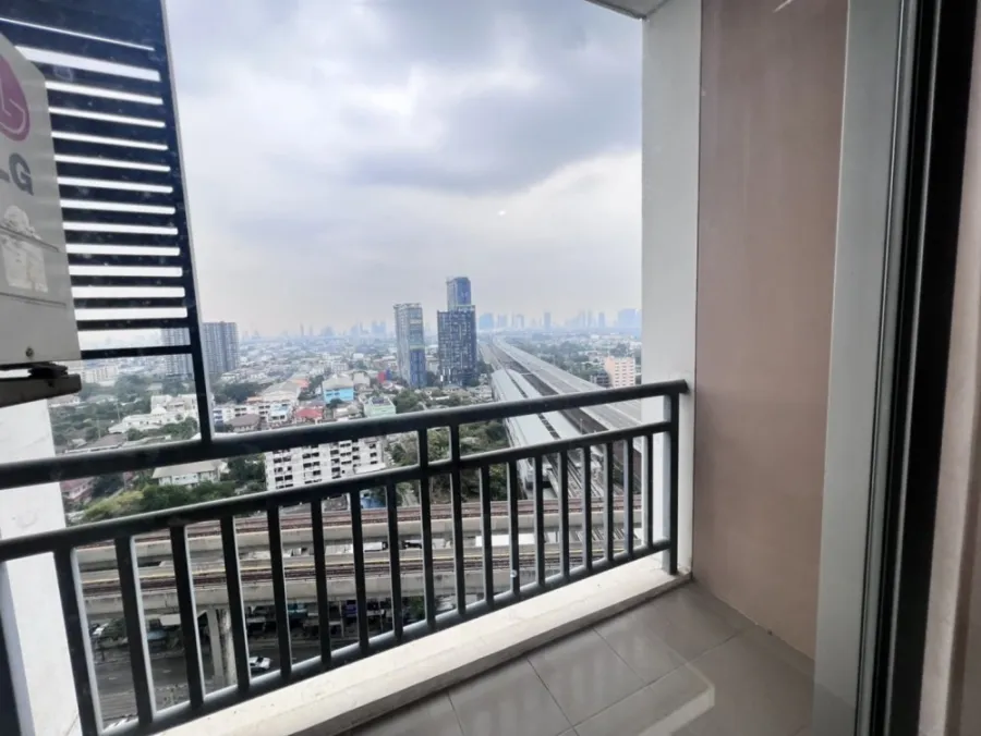 For rent, Rich Park at Bang Son Station, 19th floor, very beautiful city view. Very good atmosphere, fully decorated, move in right away.