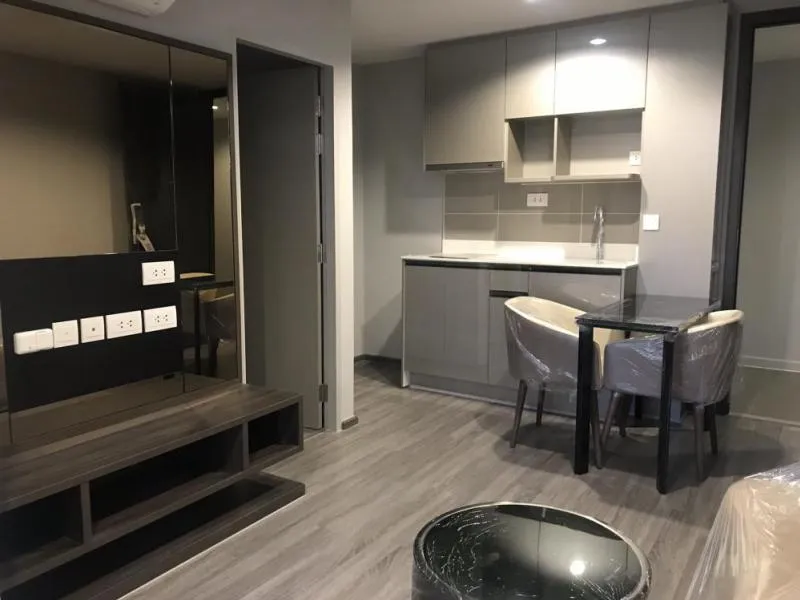 ขายด่วน คอนโด ไอดิโอ โมบิ สุขุมวิท 40 ห้องหใ่เฟอร์ครบ คุ้มสุดๆ