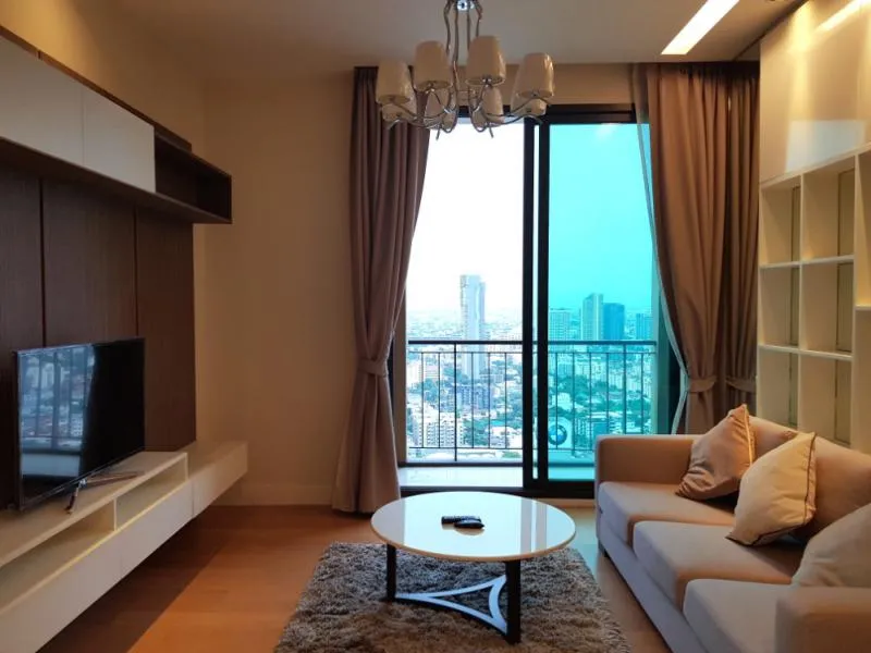 Luxurious room Fully furnished For you to live the most perfect life Equinox phahol-vibha for rent.