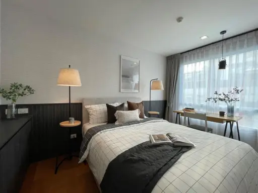 Condolette Light Convent for rent, 4th floor, newly decorated room, ready to move in, fully furnished, near the train, urgently