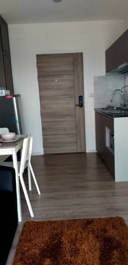 For rent: Kensington Sukhumvit-Thepharak. Comes with complete decoration. If interested, hurry and reserve now. Don't miss it.
