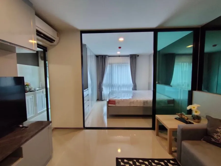 ขาย รีช พหลโยธิน52 ห้องสว่างมองแล้วสบายตา กั้นประจกแยกเป็นสัดส่วน ตกแต่งพร้อมอยู่ อย่ารอช้า จองเลย