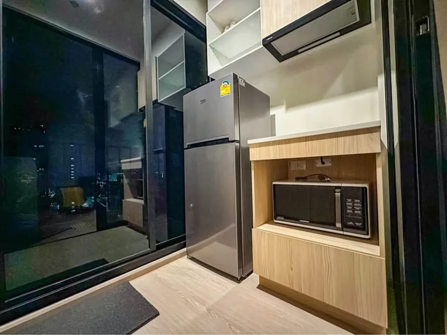 For rent: New Noble Ratchada-Ladprao, corner room, beautiful view, open, no buildings blocking, comfortable at all times, private, modern and extremel