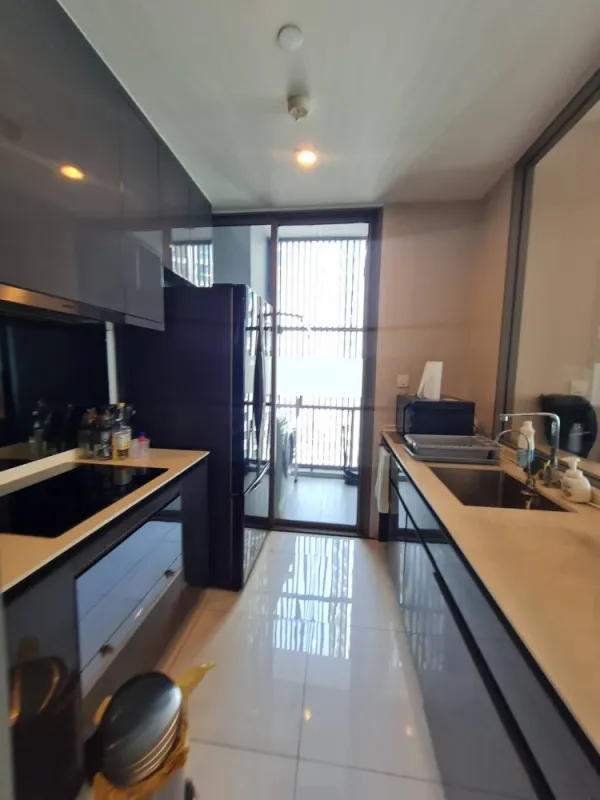 ขายคอนโด The Room Sukhumvit 69 ชั้น 19 วิวสวย อากาศดี เป็นส่วนตัว ห้องหัวมุมในสุด จองเลย