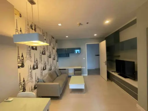 ขายด่วน คอนโด The Room Ratchada-Lat Prao ห้องใหญ่ขนาด 40 ตรม. ฟรีของแถมติดห้องหลายรายการ images