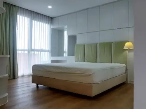 ขาย โนเบิล ไลท์ ห้องกว้าง ติดวอลล์เปเปอร์อย่างดี Built in น่าอยู่ จองก่อนได้อยู่ก่อนจ้า images