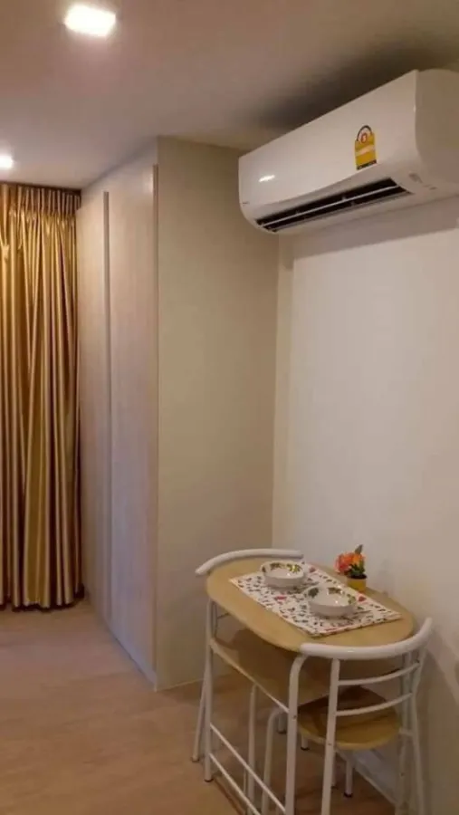 For rent Wynn Ladprao-Chockchai 4 rooms are separated. All electrical appliances The price is not reserved. Very miss.