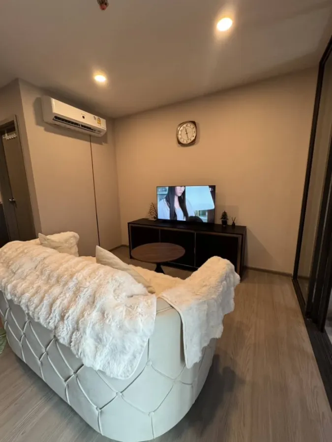 ให้เช่า Aspire Sukhumvit – Rama 4 ห้องพร้อมอยู่ ชั้น 8 วิวนอก วิวโล่ง ทิศใต้ เงียบสงบ ไม่บล็อกวิว รีบมาจอง