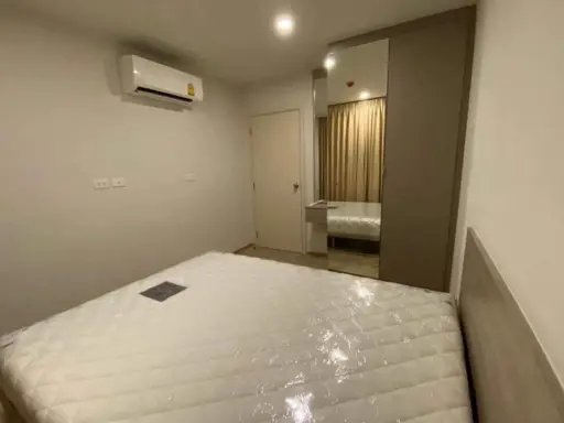 ให้เช่า คอนโด เอลลิโอ เดล มอสส์ พหลโยธิน 34 ชั้น 8 วิวสระยาว Fully furnished แต่งครบ เช่าเลย ด่วนๆ