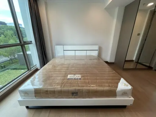 Condo for rent, Supalai Oriental, Sukhumvit 39, good location, convenient transportation, near shopping areas, don't miss it!!