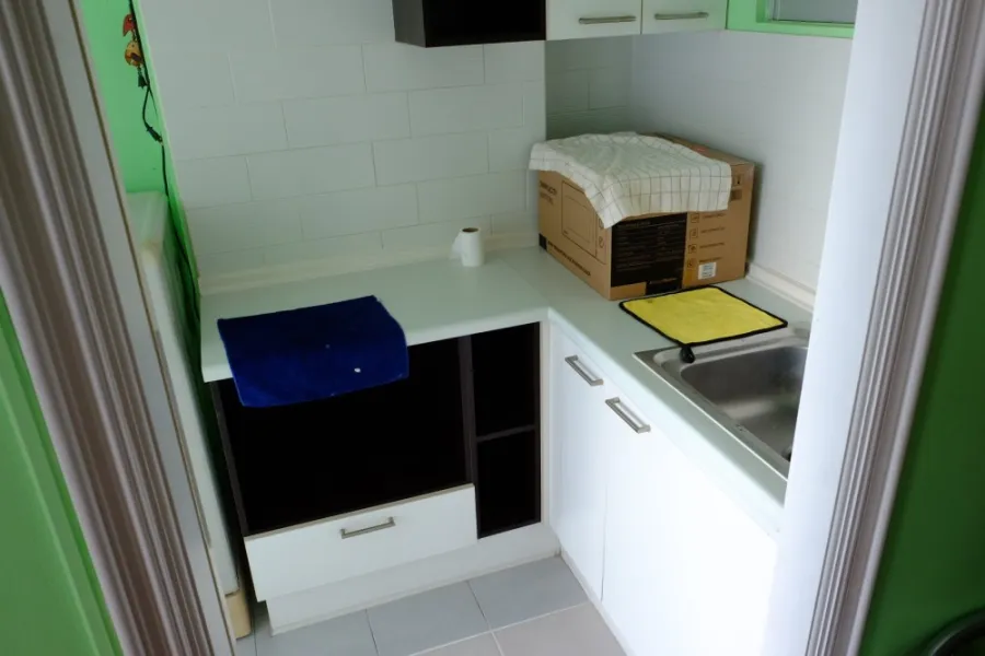 Condo for sale, Lumpini Ville Sukhumvit 77, decorated in bright tones, shady, so livable. You can't own it anymore.