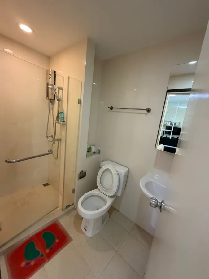 For rent: iCondo Sukhumvit 103, 4th floor, pool view, fully furnished, ready to move in. Book now before it's gone!