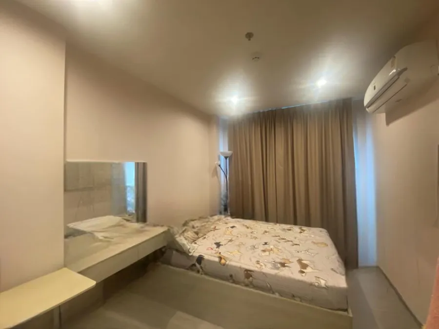 For sale: Aspire Erawan Prime, 16th floor, corner room, private, very spacious. Reserve first, get first. Urgent.