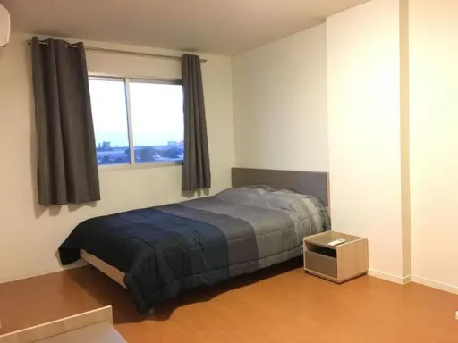 express!! Condo for sale / rent, Lumpini Condo Town Romklao-Suvarnabhumi, fully furnished, ready to move in, friendly price, hurry !!
