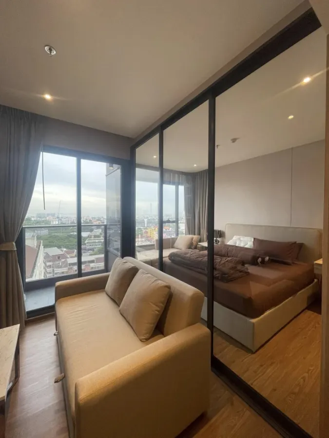 For rent, One Pattaya (North Pattaya), 14th floor, corner room, sea view, fully furnished, nice to live in, book now.