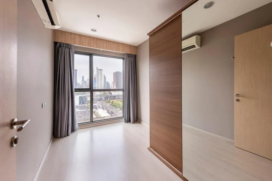 Condo for rent, Rhythm Asoke 2, nice decorated room. Complete facilities Just come and move in. Don't wait.
