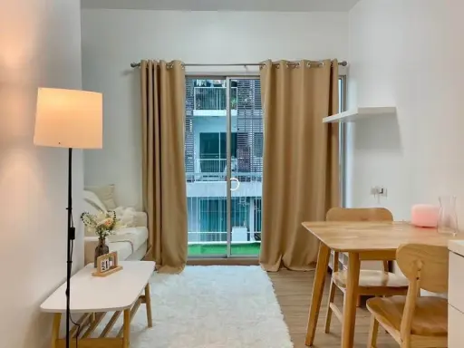 For sale: A Space Sukhumvit 77, homely decorated room, very livable and well proportioned. Own it now!!