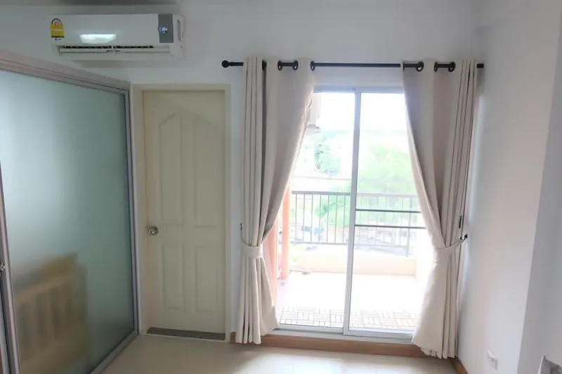 Urgent sale !! Supalai City Home Srinakarin 1 bed 1 bath fully furnished with reasonable price Do not miss !!