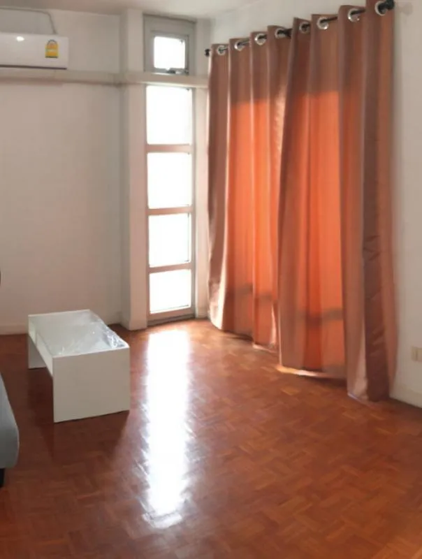 ขาย victoria lakeview condominium วิวทะเลสาบ เฟอร์นิเจอร์พร้อม