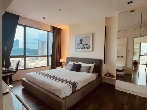 For sale or rent: The Room Sukhumvit 62, beautifully decorated room with a cool theme, lots of usable space, great common area. Reserve now!