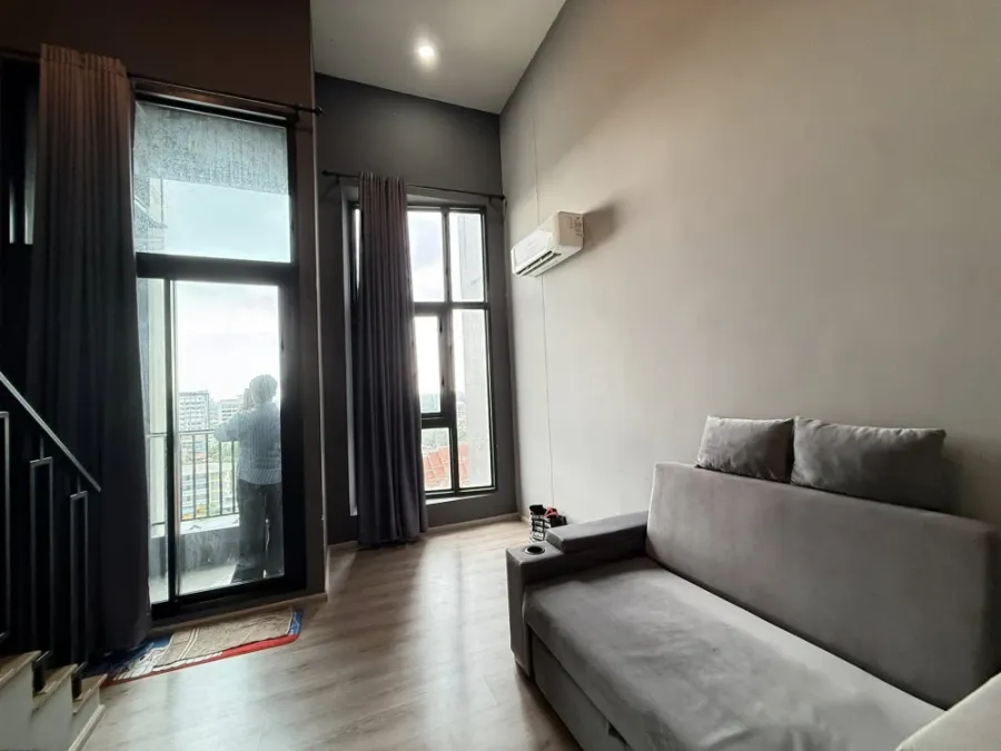 Ken Attitude Rattanathibet condo for rent. Nice room, great location, and fully furnished. Book now, don't wait!