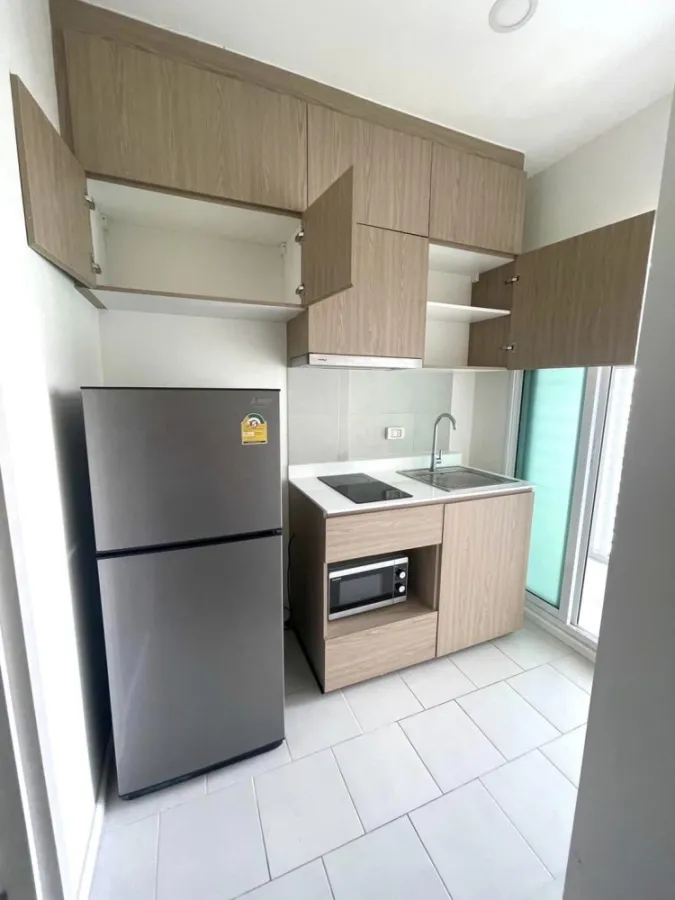 ขาย/เช่า เดอ ลาพีส จรัญ 81 ห้องกั้นเป็นสัดส่วนชัดเจน ตูเสื้อผ้า built-in อย่าพลาดเป็นเจ้าของ!!