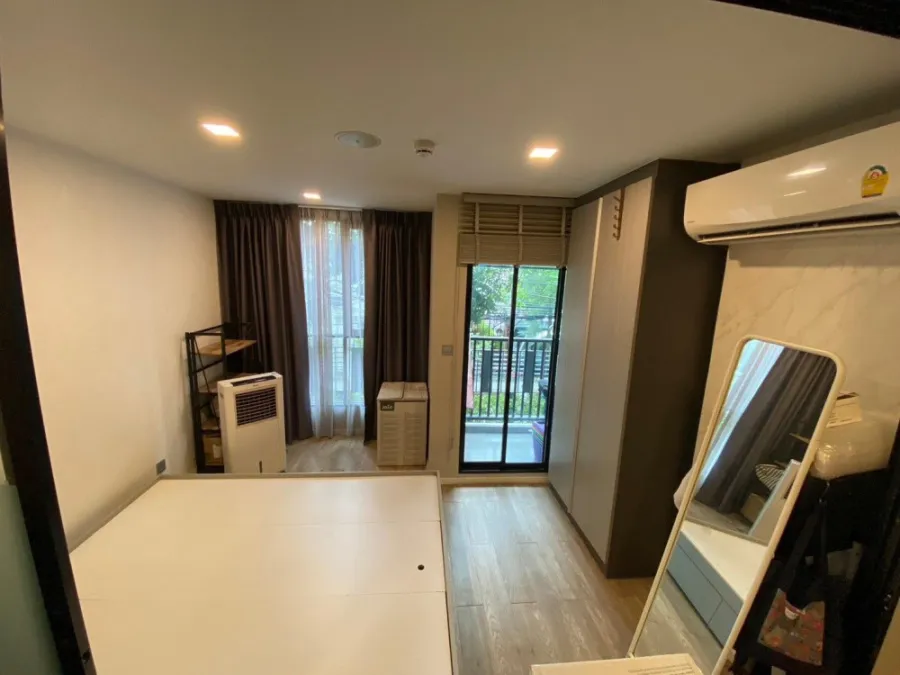 ขาย ให้เช่า!! คอนโด แอทโมซ ลาดพร้าว 15 ชั้น 2 ตึก A เฟอร์นิเจอร์อย่างดี ราคาสุดคุ้ม รีบจองเลย ด่วน!!