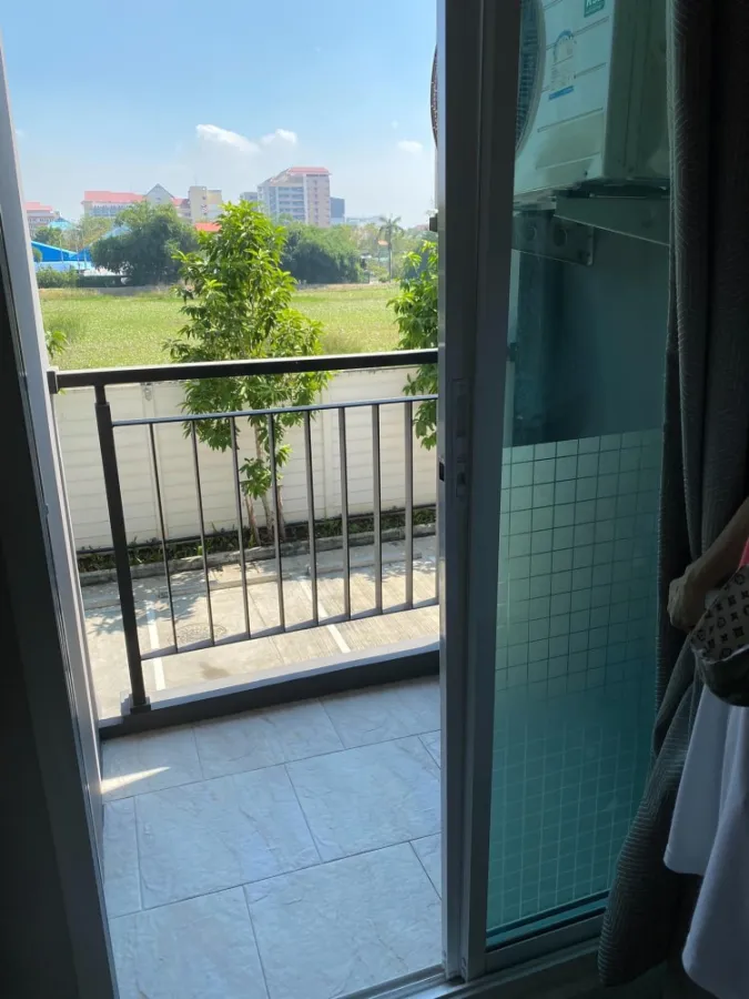 Urgent sale, Condo Sale Salaya, 1 bedroom, 1 bathroom, complete amenities. If you don't reserve, you will regret it.