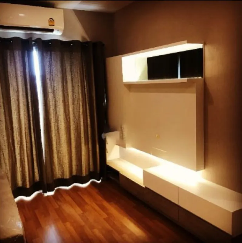 ขายด่วน!! คอนโด ลุมพินี เพลส บางนา กม.3 ชั้น 7 ตึก A สภาพห้องใหม่ ไม่เคยเข้าอยู่ ราคานี้พลาดไม่ได้เเ