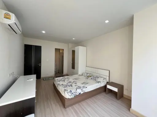 ขาย Happy condo ลาดพร้าว 101 2 ห้องนอน 2 ห้องน้ำ พร้อมเฟอร์จัดเต็ม ห้ามพลาดจ้า ด่วนๆ