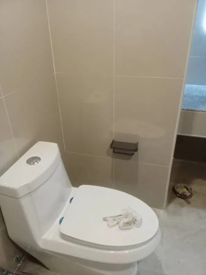 Condo for rent, Supalai Park Phahonyothin 21, has balcony, ready to move in. Complete electrical appliances