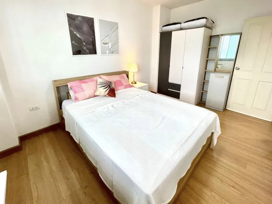 For rent Supalai Vista Sriracha - Laem Chabang Port Intersection, high floor room, open to the breeze all day, book now.
