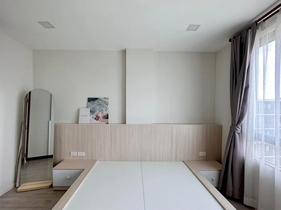 For rent: Atmoz Ladprao 71, 8th floor, 1 Bedroom Exclusive room, fully furnished, livable, great view, book now, urgent.