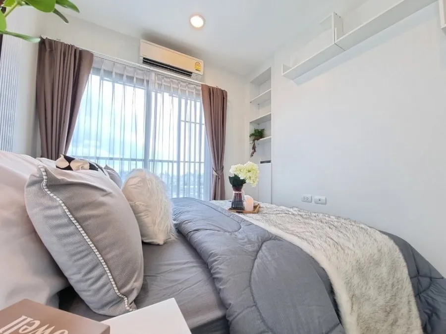 Condo for sale, Fuse Miti Ratchada-Sutthisan, corner room, good view, decorated in white tones, very inviting, book now.