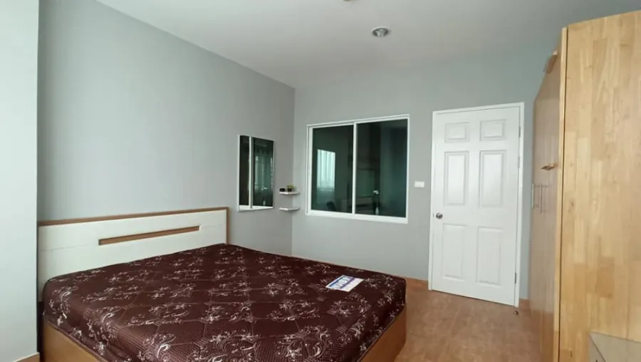 Condo for rent / sale Life @ Phahon-Ari, fully furnished, ready to move in, can't be reserved !!
