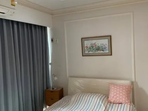 ให้เช่า Silom Grand Terrace ชั้น 6 , 45 sqm ตกแต่งแบบสบายๆ อยู่แล้ว Happy พลาดแล้วจะเสียใจ