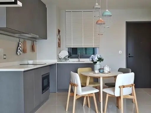 Hurry up!!!!! This room is so cute! beautiful view high floor Great atmosphere, not blocking the view.