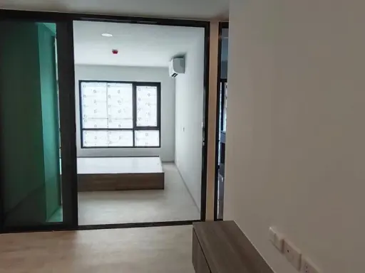 For rent: THE ORIGIN Sukhumvit 105, 7th floor, pool view. Book now! Don't miss out!