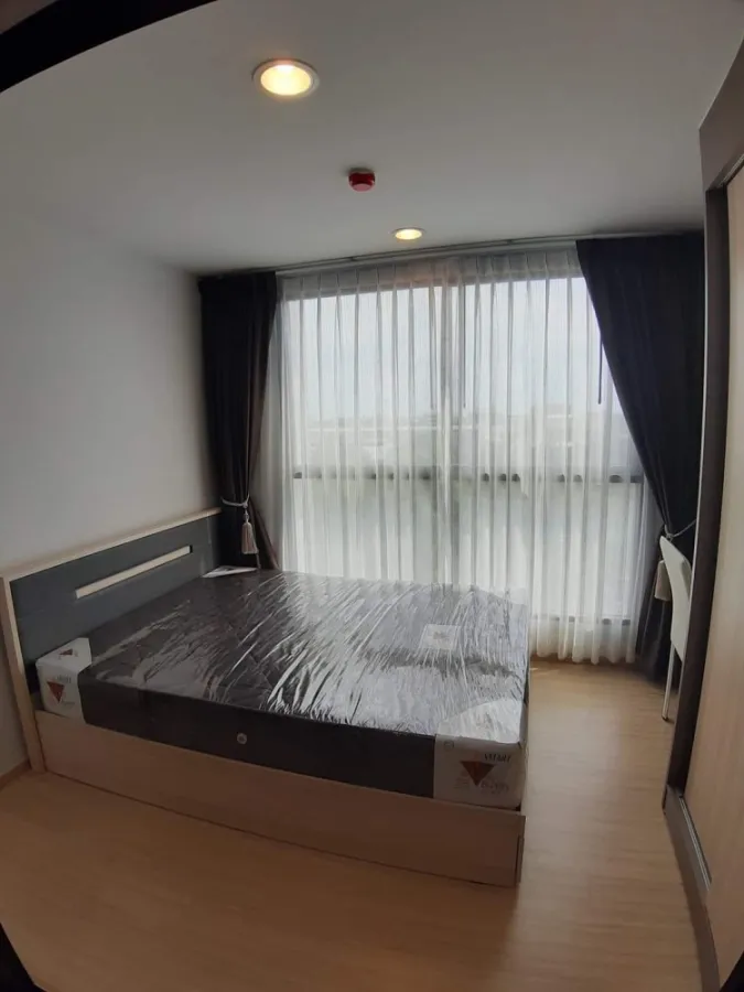 For rent The Excel Khu khot, fully furnished. It's very ready. The price is wow. Don't be confused but look at it. Hurry up to reserve.