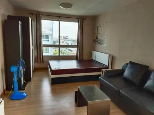 For rent, Plum Condo, Phahon Yothin 89, Rim room, Phase 1, Building D, 8th floor, garden view, you won't be disappointed. Hurry up to reserve.