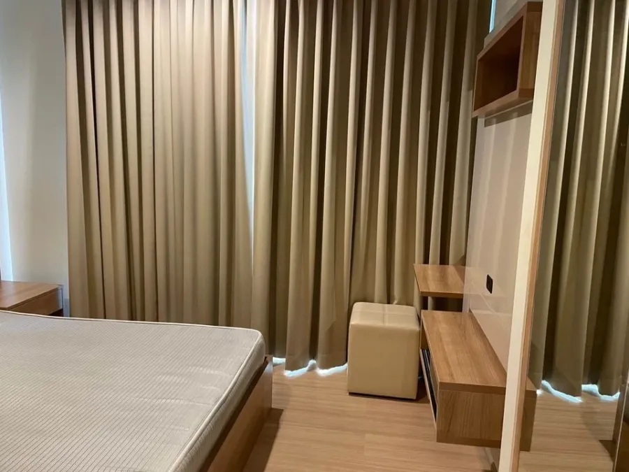 For sale or rent: Rhythm Ratchada-Huai Khwang, spacious room, comfortable, not cramped, fully furnished, don't miss it.