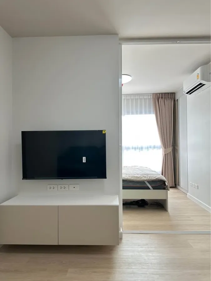 ให้เช่า D condo Ramkhamhaeng พร้อมเครื่องใช้ไฟฟ้าครบชุด + เฟอร์ครบเซต รีบจับจองก่อนพลาด