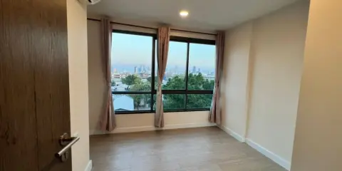 ขาย คอนโด เมโทร ลักซ์ โรสโกลด์ พหลฯ-สุทธิสาร ห้องโล่ง สามารถตกแต่งเพิ่มได้ ทิศตะวันออก วิวเมือง