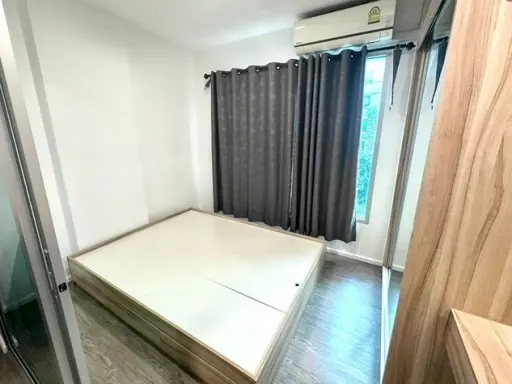 For rent, Happy Condo Don Mueang, The Terminal, separating the room. plus a good leather sofa This must be reserved. images