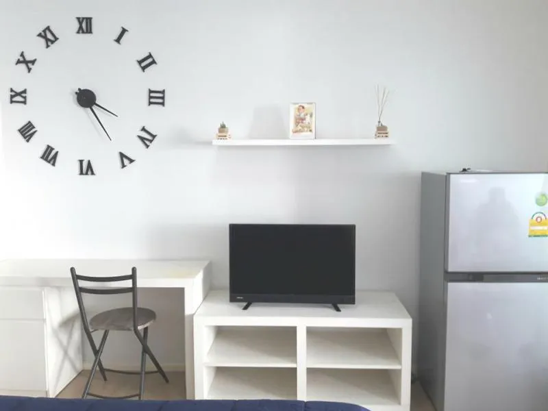 Condo for sale and rent, A Space Sukhumvit 77, high floor, beautiful view, fully furnished.