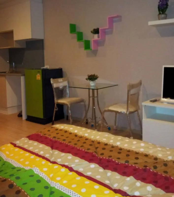 คอนโด Casa Condo รัชดา-ราชพฤกษ์ ห้องสีสันสดใส ราคาสบายใจ ที่สามารถจับต้องได้ แถม เฟอร์ฯแน่นๆ ให้เช่า