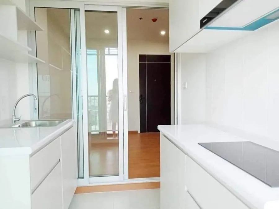 Condo for rent at The President Sukhumvit-Samut Prakan. Fully furnished, ready to move in. Hurry up!